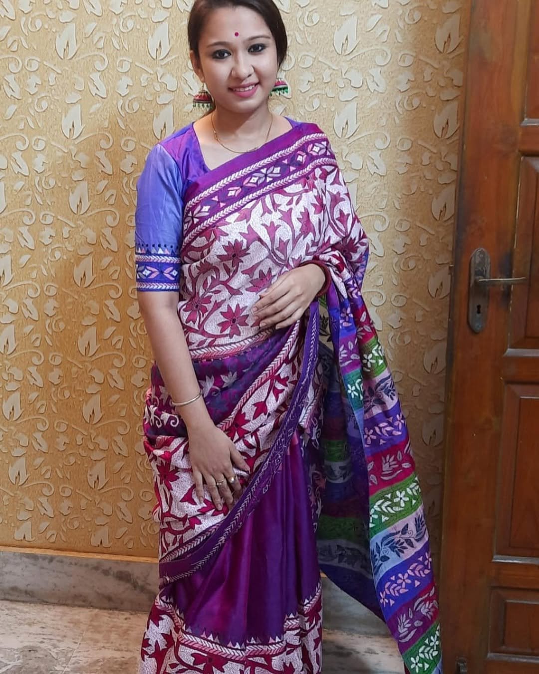 Our gorgeous Koushali mam thank you so much for your lovely feedback it means a lot 🫶 keep shopping with us #customerfeedback#traditionalwear#trending 2