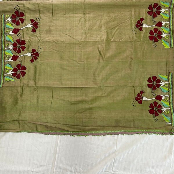 Pure Bishnupuri Silk Hand stitch Kantha Saree | Floral Alpona Embroidery - Image 4