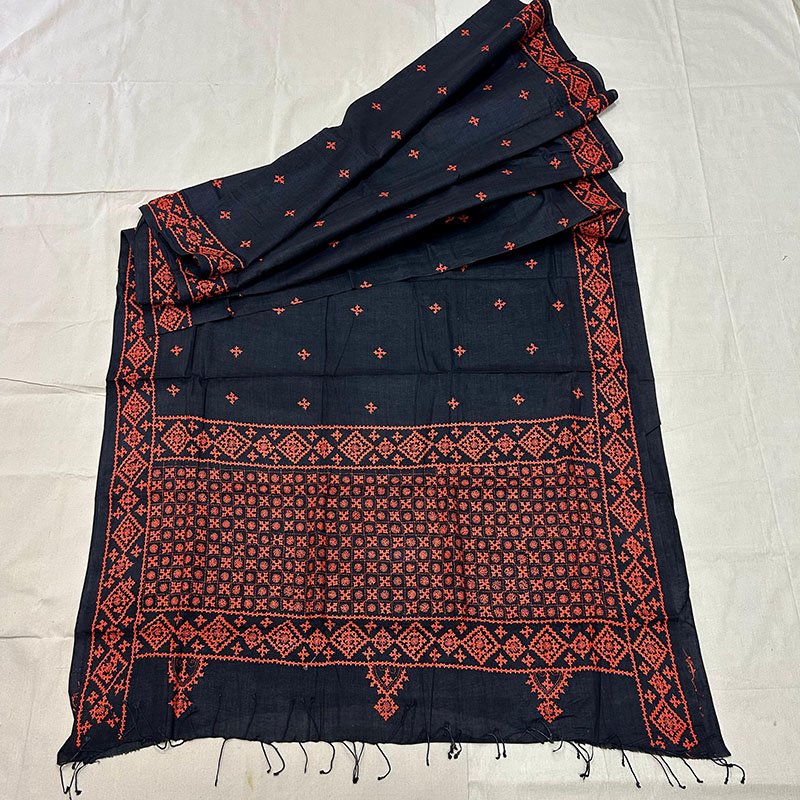 Khadi Cotton Saree - Elegant & Timeless | S34 6 Khadi Cotton Saree - Elegant & Timeless | S34 - Image 4