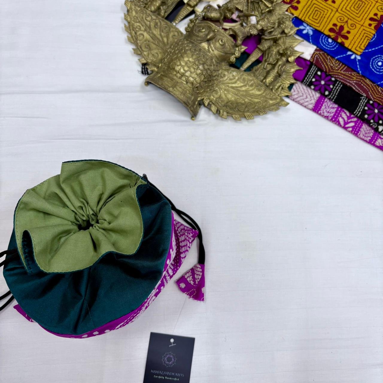 Botua Bag - Winter New Collection | b19 4 Botua Bag - Winter New Collection | b19 - Image 2