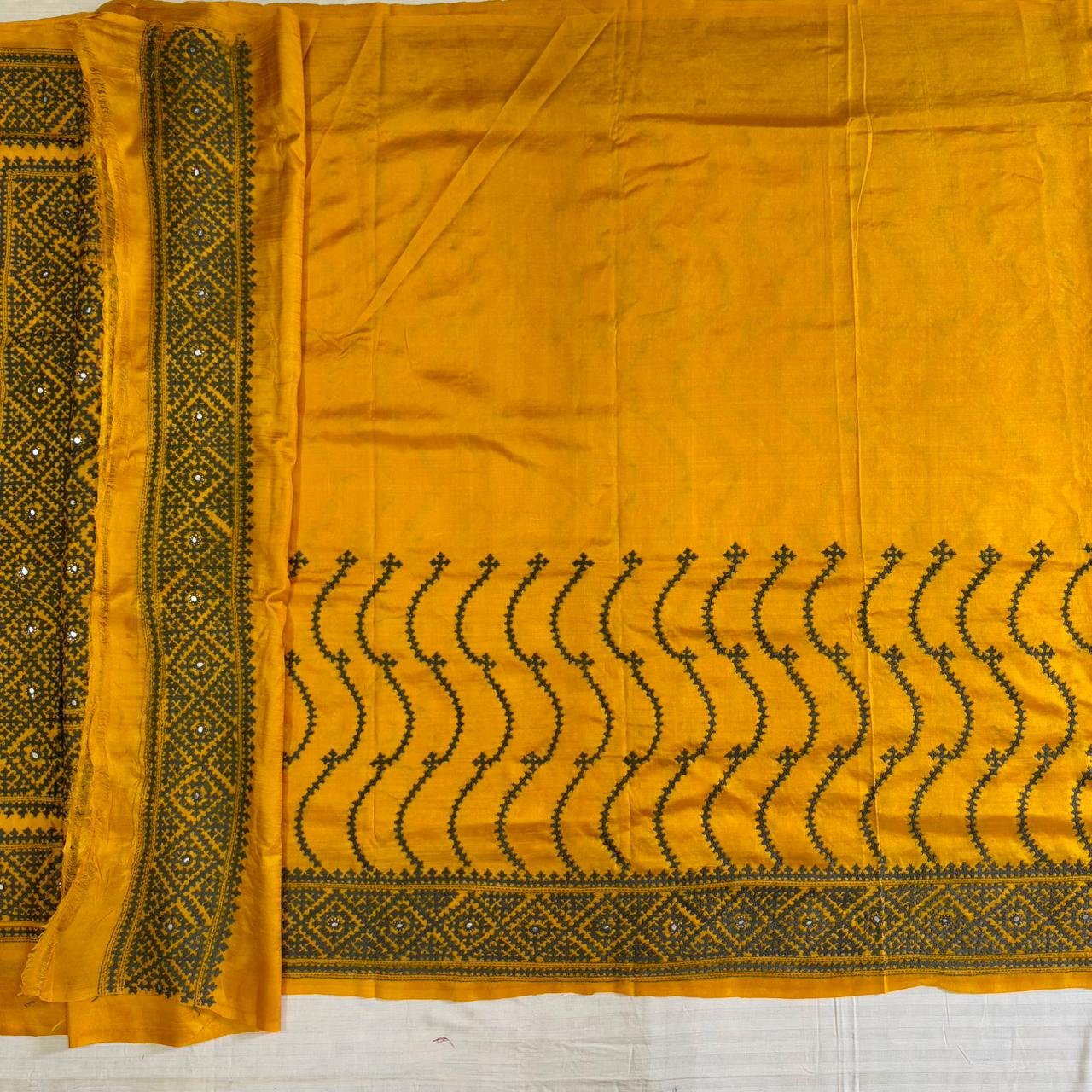 Elegant Bishnupuri Silk Saree | S84 5 Elegant Bishnupuri Silk Saree | S84 - Image 3