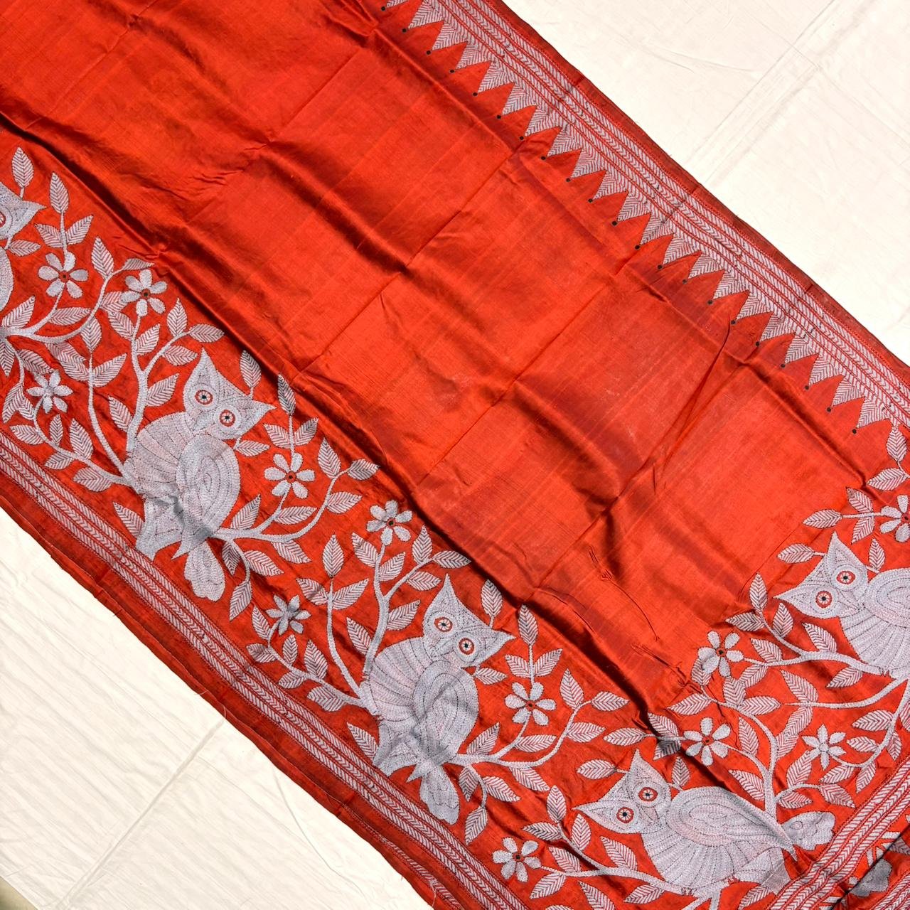 Exquisite Bishnupuri Silk Saree | S93 4 Exquisite Bishnupuri Silk Saree | S93 - Image 2