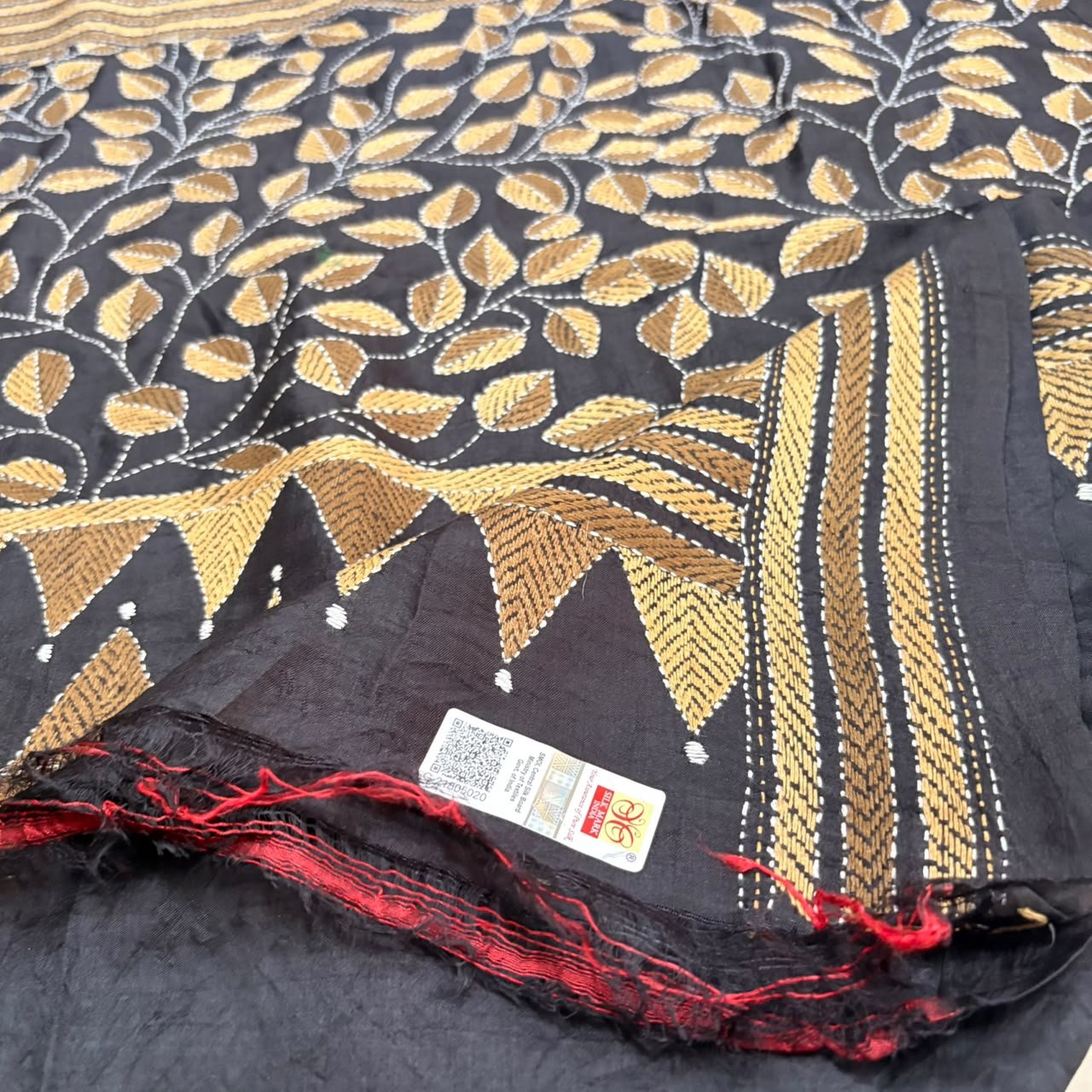Bishnupuri Silk Saree | s109 6 Bishnupuri Silk Saree | s109 - Image 4