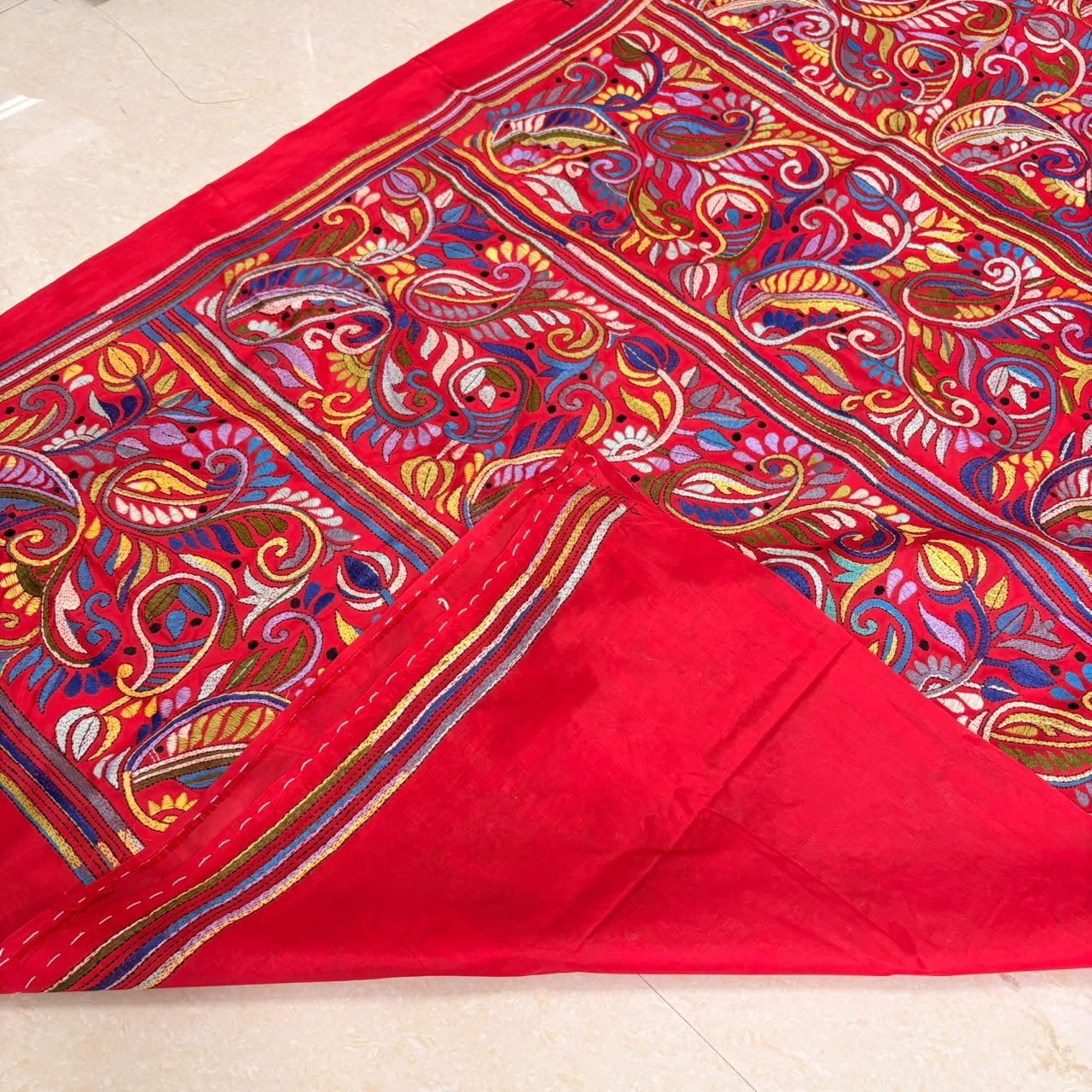 Bangalore Silk Saree - Elegant and Timeless |S121 6 Bangalore Silk Saree - Elegant and Timeless |S121 - Image 4